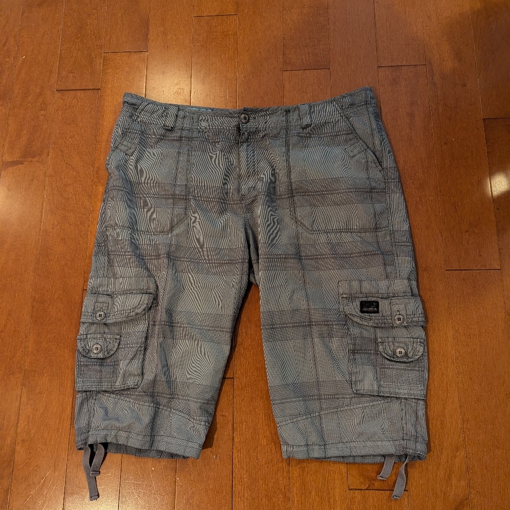 VINTAGE BAGGY SHORTS